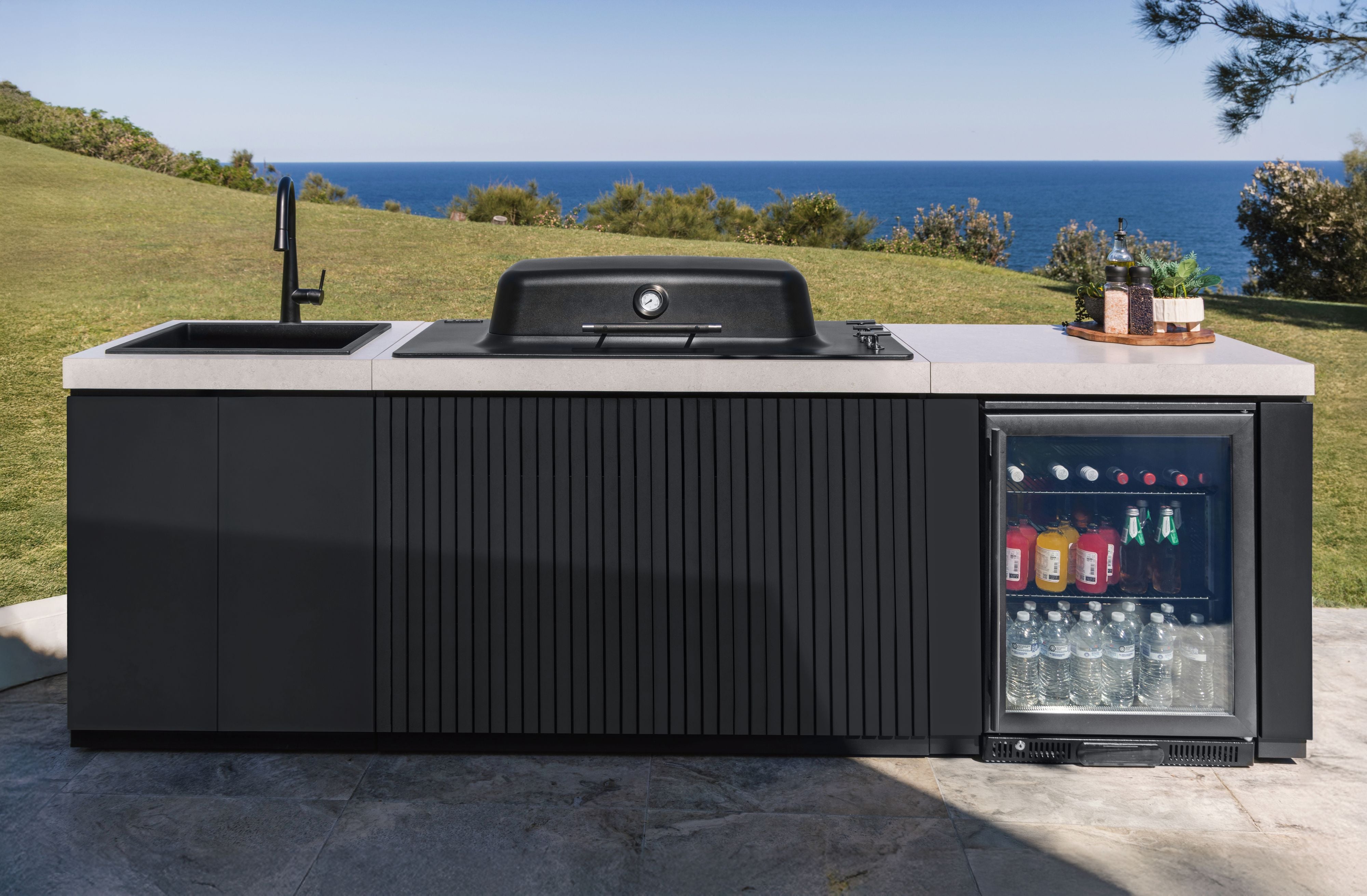Everdure Seabreeze Outdoor Kitchen with 3 Burner BBQ, Double Door Storage & Beverage Cooler (Black)