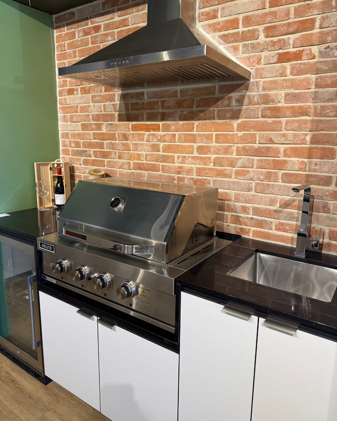 Euro Alfresco Outdoor Kitchen - The OXFORD 2235mm